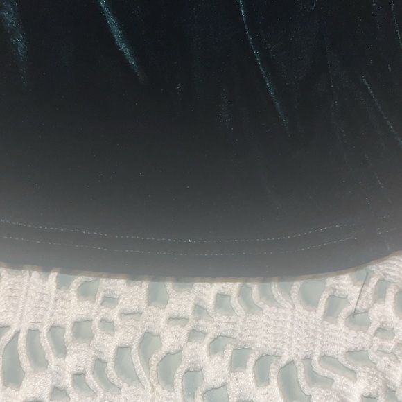 Entro 1X green velvet dressy tunic top. - Picture 11 of 11